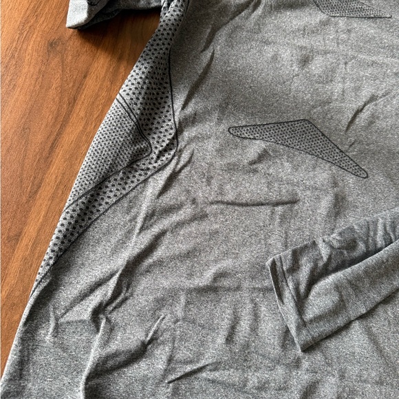 Adidas Too - Picture 3 of 5